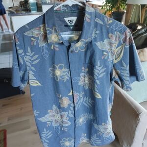 VISSLA Floral Button Up